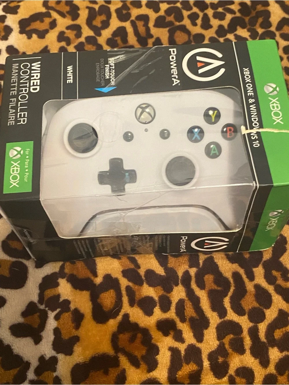 PowerA Wired Xbox Controller for Xbox One & Windows 10 - White